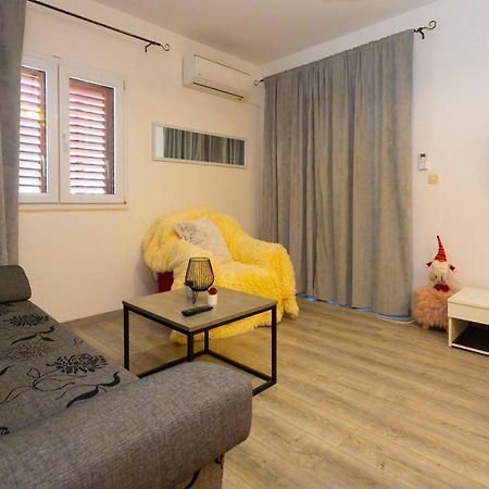 Apartman Angie Makarska Bagian luar foto