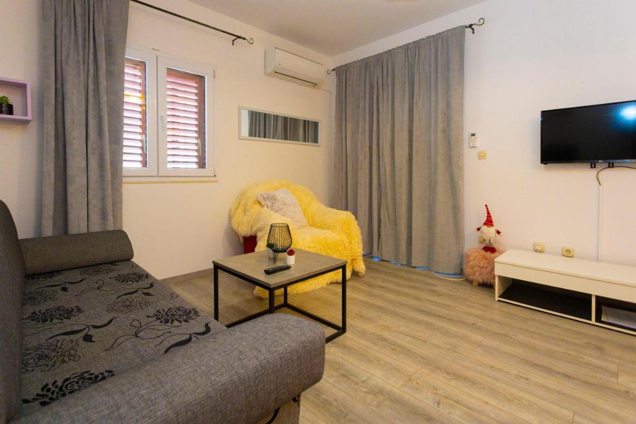 Apartman Angie Makarska Bagian luar foto