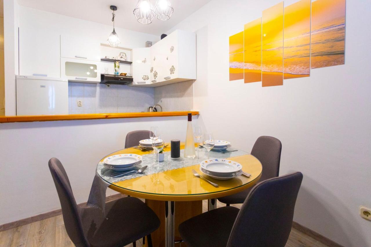 Apartman Angie Makarska Bagian luar foto